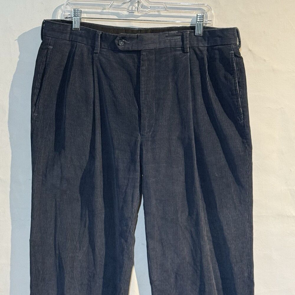 VTG Jos. A. Bank Mens Pants Black Corduroy Straight Cuffed Pleat Chinos Size 35